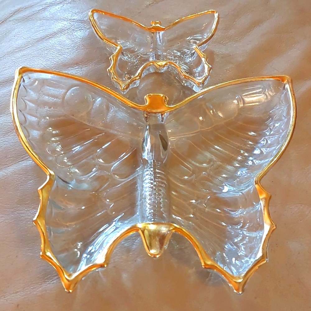 Clearance! Vintage 50's - 60's Jeanette glass set of 2 butterfly trinket dishes